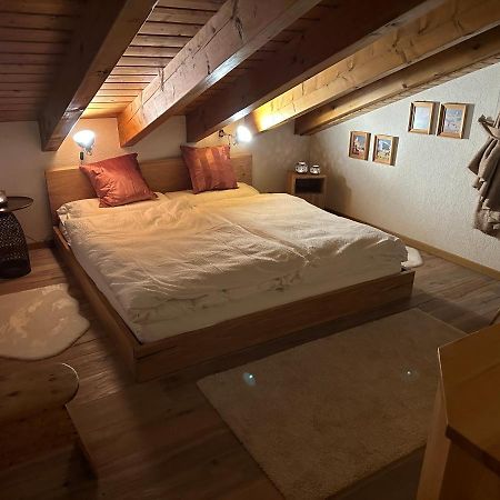 Dachwohnung Mit Charme Im Haus Luchre, Zermatt Bagian luar foto
