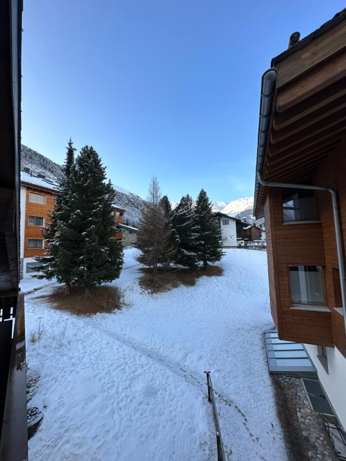 Dachwohnung Mit Charme Im Haus Luchre, Zermatt Bagian luar foto